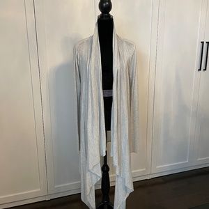 Lululemon Universal Wrap - Light Oatmeal